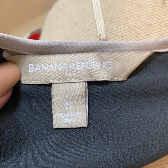 NWOT Tank with back zipper detail - Picture 4 of 4